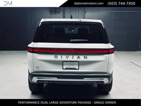 Used 2024 Rivian R1S Adventure AWD/4WD image 5