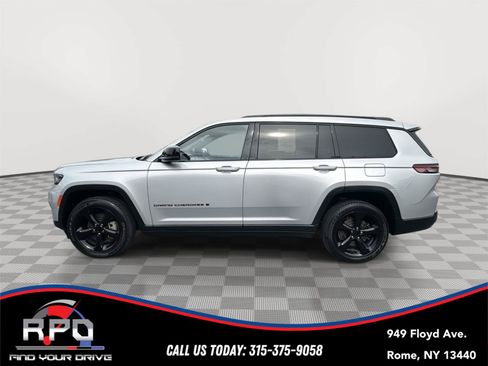 Used 2021 Jeep Grand Cherokee L Laredo AWD/4WD image 2