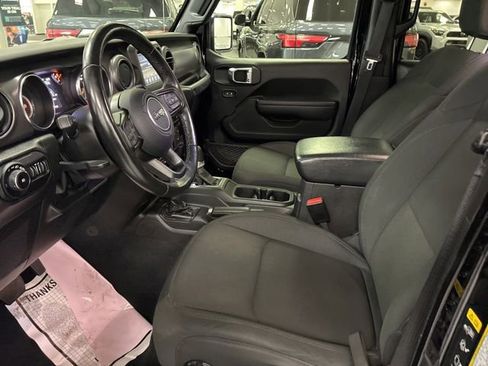 Used 2022 Jeep Wrangler Unlimited Sport AWD/4WD image 23