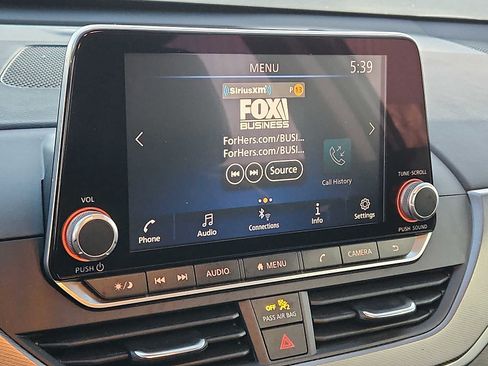 Used 2023 Nissan Altima 2.5 SR image 16