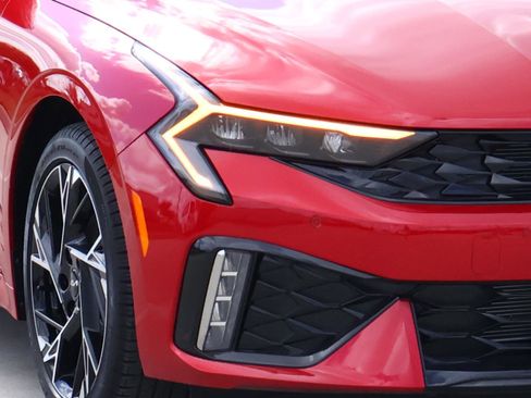 Used 2025 Kia K5 GT-Line w/ GT-Line Premium Package image 7