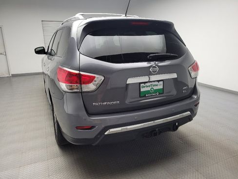 Used 2015 Nissan Pathfinder SL w/ SL Premium Package FWD image 6