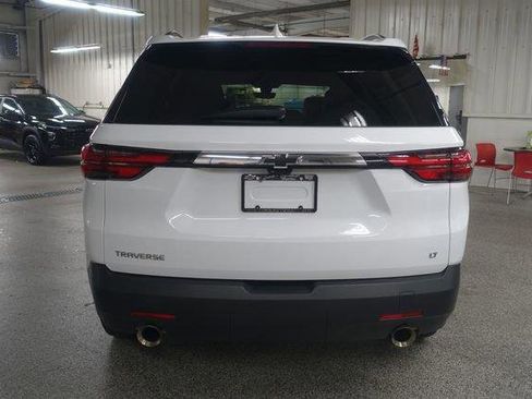 Used 2023 Chevrolet Traverse LT FWD image 6