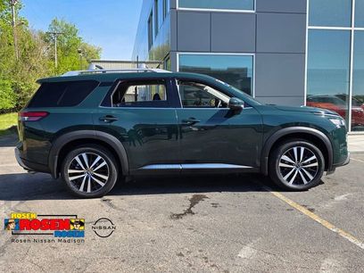 Used 2024 Nissan Pathfinder Platinum