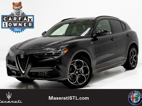 Used 2024 Alfa Romeo Stelvio Ti AWD/4WD image 1