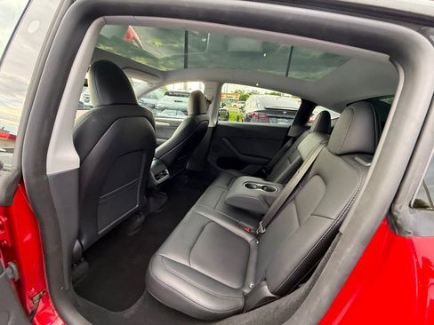 Used 2023 Tesla Model Y AWD image 21