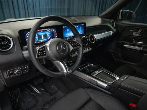 Certified 2026 Mercedes-Benz GLB 250 image 14
