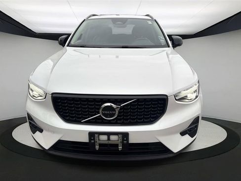 Used 2023 Volvo XC40 B5 Plus w/ Driver Assist Package image 14