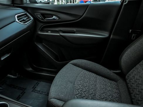 Used 2022 Chevrolet Equinox LT FWD image 28