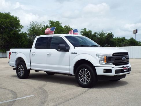 Used 2020 Ford F150 XLT w/ Equipment Group 302A Luxury image 3