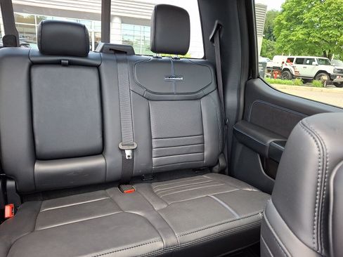 Certified 2026 Ford F450 Platinum w/ FX4 Off-Road Package AWD/4WD image 19