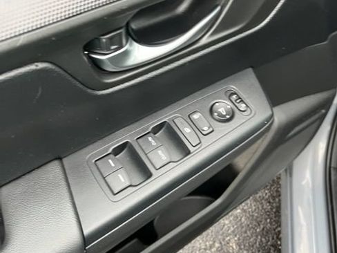 Used 2024 Honda CR-V EX image 10