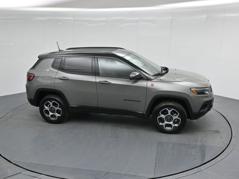 Used 2022 Jeep Compass Trailhawk w/ Trailhawk Elite Group image 53