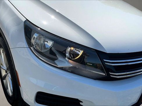Used 2017 Volkswagen Tiguan Wolfsburg Edition AWD/4WD image 32