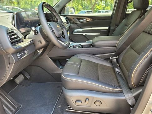 New 2026 Chevrolet Traverse High Country image 10
