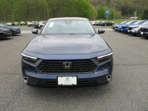 Certified 2023 Honda Accord Touring image 2