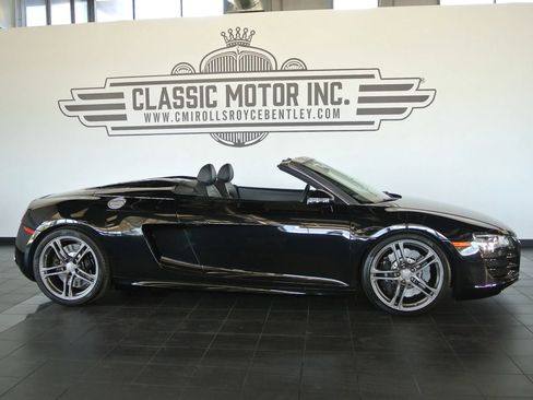 Used 2011 Audi R8 V10 AWD/4WD image 5