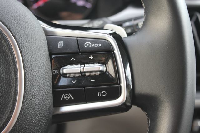 Used 2021 Kia Sorento S FWD image 15