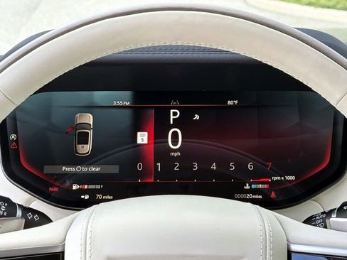 New 2026 Land Rover Range Rover SE image 26