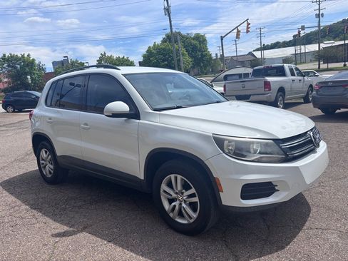 Used 2015 Volkswagen Tiguan S AWD/4WD image 2
