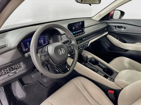 Used 2024 Honda Accord EX image 9