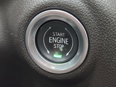 Used 2022 GMC Sierra 2500 Denali image 38