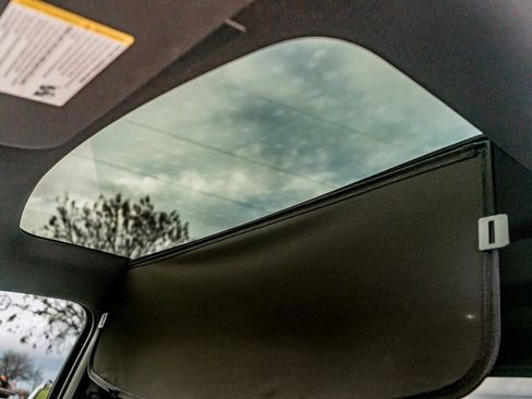 Used 2024 Chevrolet Silverado EV RST image 31