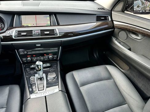 Used 2017 BMW 535i Gran Turismo xDrive AWD/4WD image 14