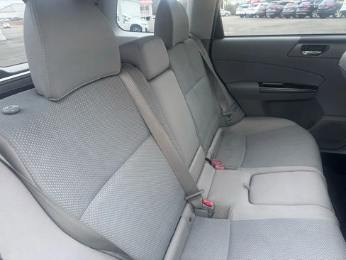 Used 2011 Subaru Forester 2.5X Premium image 22