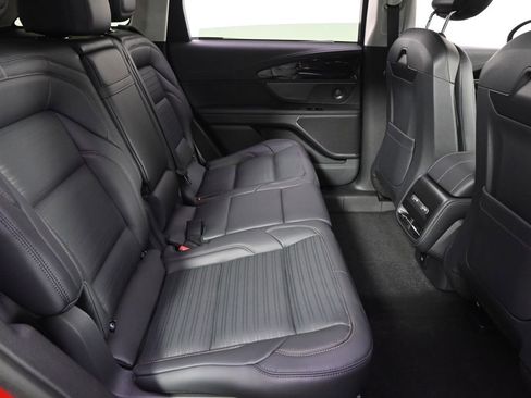 New 2026 Lincoln Nautilus Reserve w/ Jet Appearance Package image 18