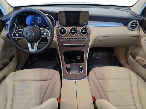 Certified 2021 Mercedes-Benz GLC 300 4MATIC image 10