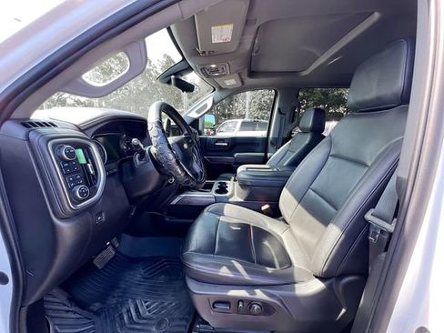 Used 2022 Chevrolet Silverado 2500 LTZ w/ LTZ Plus Package AWD/4WD image 6