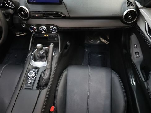 Used 2024 MAZDA MX-5 Miata Grand Touring w/ Weather Package RWD image 71