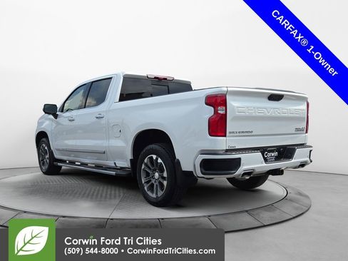 Used 2024 Chevrolet Silverado 1500 High Country w/ Technology Package image 17