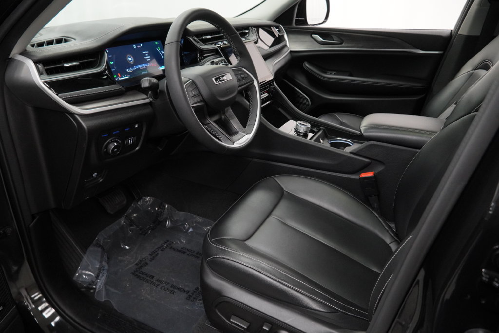Certified 2023 Jeep Grand Cherokee 4WD 4xe image 21