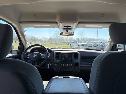 Used 2020 RAM 1500 Tradesman w/ Tradesman SXT Package image 14