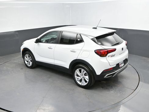 Used 2025 Buick Encore GX Preferred AWD/4WD image 30