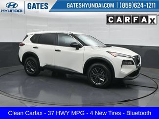 Used 2023 Nissan Rogue S FWD video 1