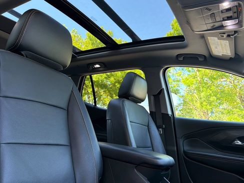 Used 2020 GMC Terrain SLT w/ Preferred Package AWD/4WD image 14