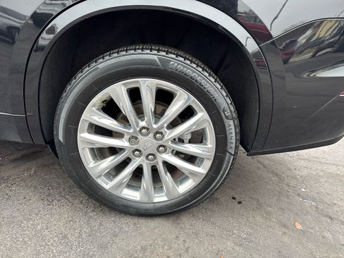 Used 2020 Cadillac XT6 Premium Luxury image 7