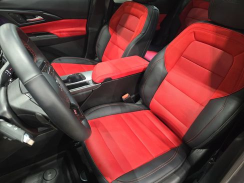 New 2025 Chevrolet Equinox EV RS w/ LPO, Illumination Package image 16