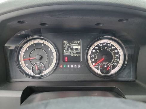 Used 2017 RAM 2500 Tradesman w/ Chrome Appearance Group AWD/4WD image 24