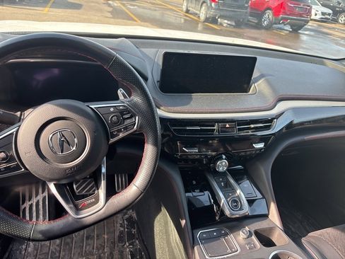 Used 2022 Acura MDX A-Spec image 8
