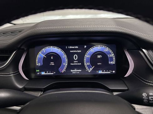 Used 2023 Jeep Grand Cherokee L Limited w/ Luxury Tech Group II image 35