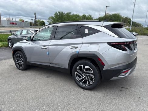 New 2026 Hyundai Tucson Limited AWD/4WD image 3