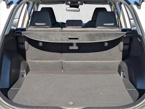 Used 2022 Toyota RAV4 LE image 6