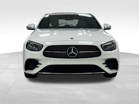 Used 2023 Mercedes-Benz E 350 Sedan image 2