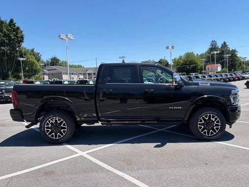 New 2026 RAM 2500 Limited AWD/4WD image 8