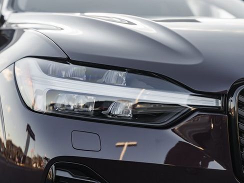 New 2026 Volvo XC60 B5 Ultra w/ Protection Package Premier image 13