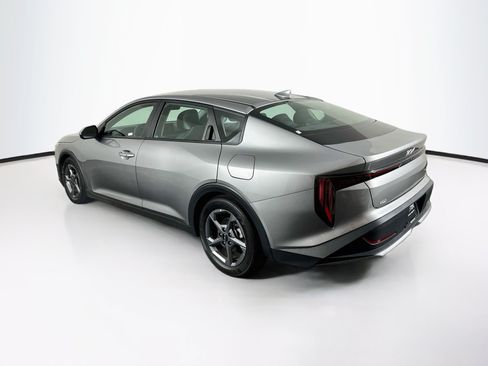 Used 2025 Kia K4 FWD image 5